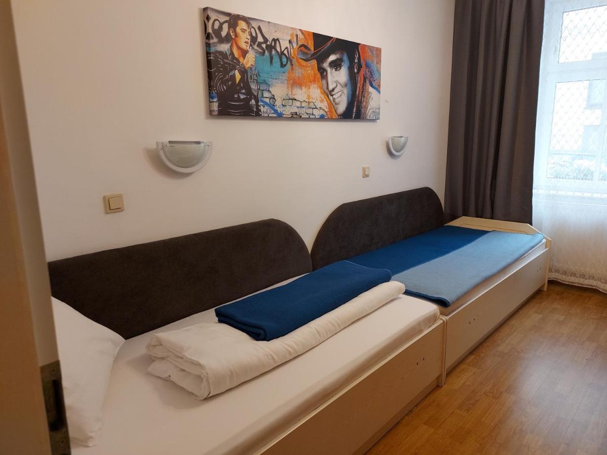 Appartements Andrea Клостернойбург Екстериор снимка